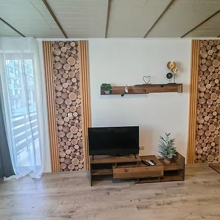 公寓 Sunny Mountain View Kometa 潘波洛沃